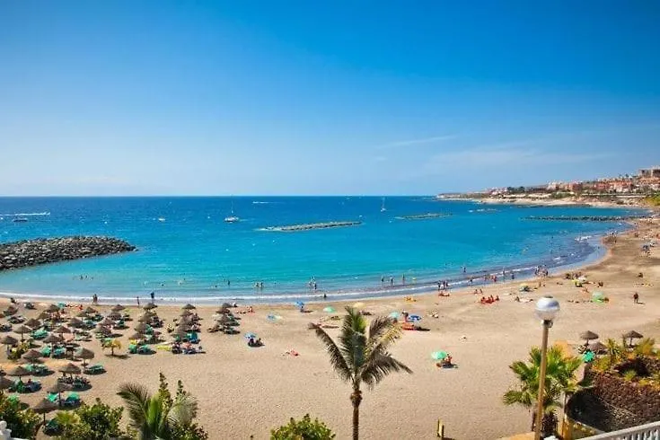 Amazing 3 Bedroom Apartment On The First Line Of The Best Las Americas Beach, Air Conditioner And Terrace Ocean View Playa de las Américas